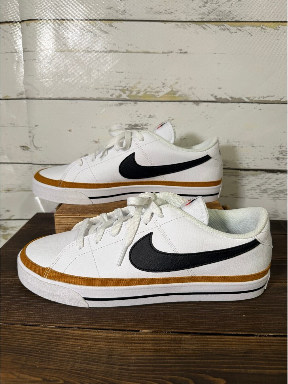 Nike Court Legacy Men's Size 11 Desert Ochre White/Gum DH3162-100 NWOB
